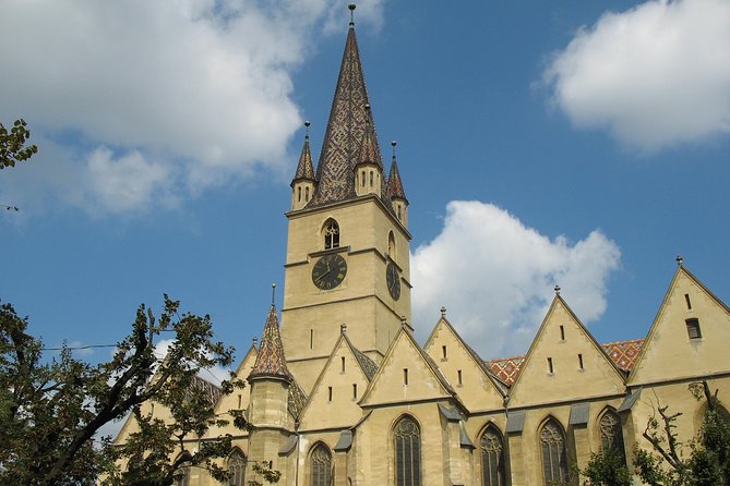 Saxon Heritage in Transylvania: Day Trip from Cluj-Napoca - The tuica tasting and included drinks: how to handle it without derailing the day