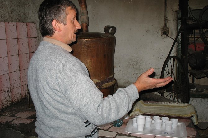 Saxon Heritage in Transylvania: Day Trip from Cluj-Napoca - Guide quality can make or break the tour, and this one has strong examples