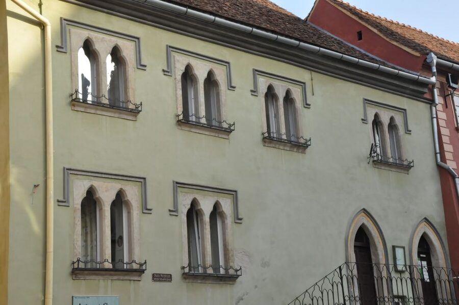 SB07 -Private Tour Exploring Sighișoara, Biertan & Viscri - Biertan Fortified Church UNESCO: Gothic stone, defensive walls, Lutheran center