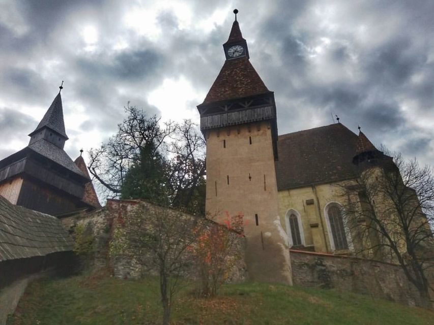 SB07 -Private Tour Exploring Sighișoara, Biertan & Viscri - Timing, pickup, and how an 8-hour private day works