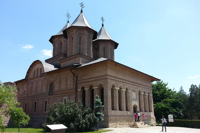 Searching for Dracula: Private Day Trip from Bucharest - Dracula, but make it practical: what this day trip actually does