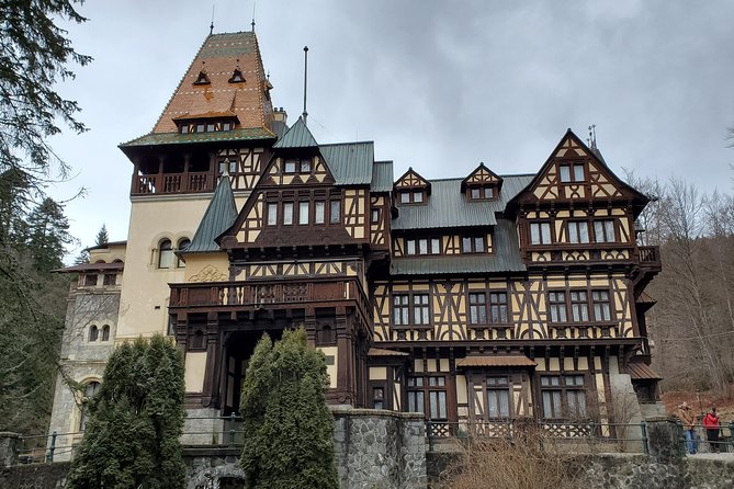 Sinaia - from the Bandits' Nest to the Cradle of the Romanian Dynasty - What I’d do differently if you’re choosing between stops