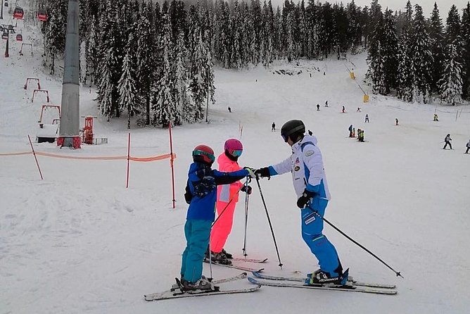 Ski / Snowboard Lessons on the Slopes of Poiana Brasov - Timing, Small Groups, and How to Use the Rest of Your Half Day Well
