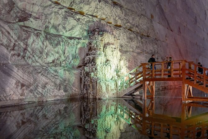 Slanic Salt Mines & Village Charms: Bucharest Day Escape - Arcul de Triumf Photo Stop: A Monument With Real-World Context