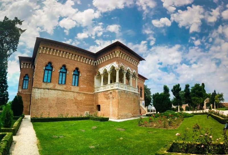 Small Group Tour to Mogosoaia Palace & Snagov Monastery - Snagov Lake Island Monastery and the Dracula Story
