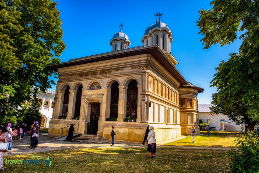 Small Group Tour to Mogosoaia Palace & Snagov Monastery - What You’ll See (and Why Mogosoaia Can Feel Short)