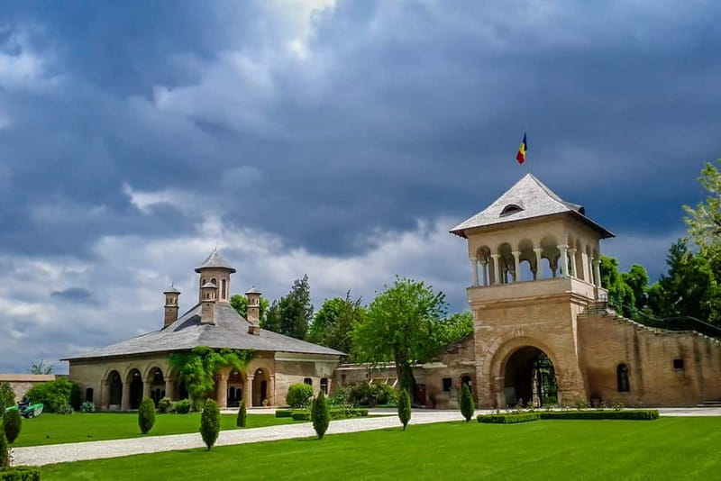 Small Group Tour to Mogosoaia Palace & Snagov Monastery - How the Drive Through Northern Bucharest Countryside Changes the Mood