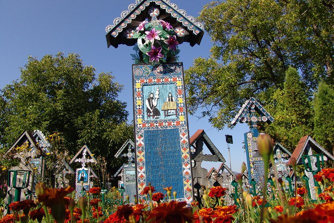 The Best of Maramures in One Day - Stop 1: Merry Cemetery and Its Funny Tombstone World