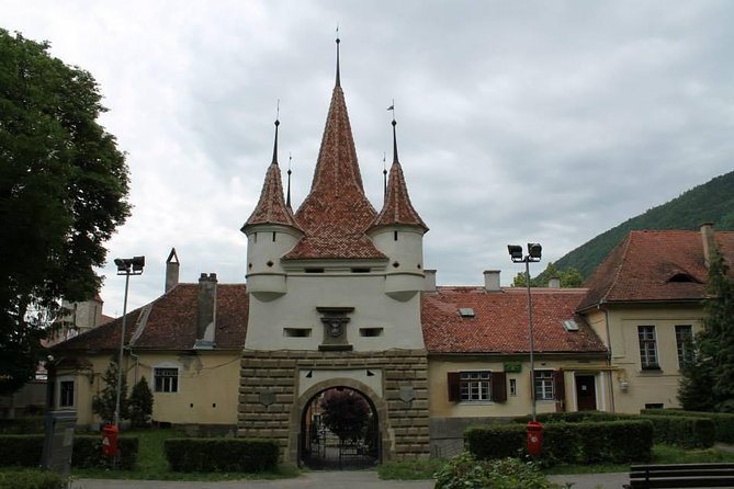 The Castles from the Carpathian Mountains! The Fixers Private Tour - Sinaia Monastery: New Church and Old Church in a short, satisfying stop