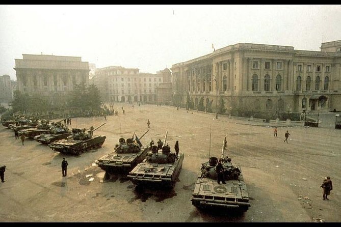 The Real tour of Communism - Meeting at the Patriarchal Cathedral, then walking into power