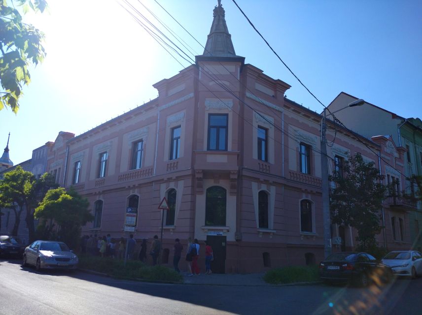 Timisoara Dream Tour in Elisabetin Neighborhood - Art Nouveau Secession in Elisabetin, not just pretty façades