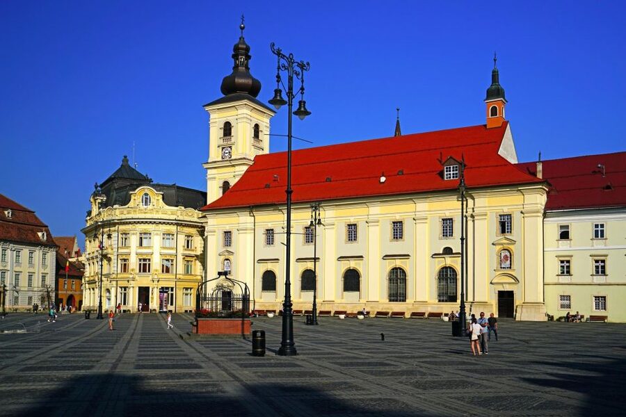 Timisoara Dream Tours: Trip to Hunedoara Castle and to Sibiu - Small Group and the Live Guide: The Difference in How the Day Feels