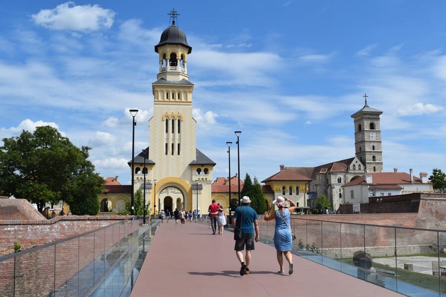 Turda salt mine and Corvin Castle day tour from Cluj - Who should book, and who should skip this day trip