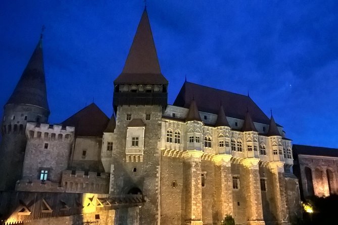 Turda Salt Mine and Hunedoara Corvin Castle from Cluj - Walking, stairs, and weather: how to avoid turning a good day into a painful one