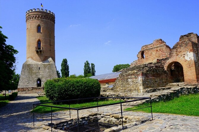 Vlad the Impaler Royal Court from Târgoviște, Peleș Castle and Dracula grave - Tickets, fees, and what you actually pay