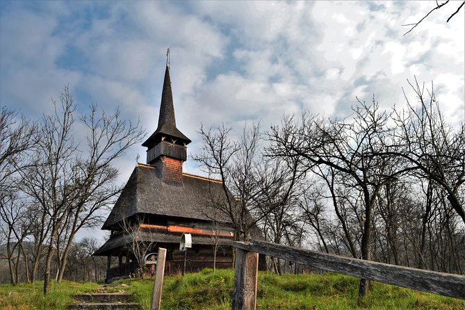 Your rendez-vous with Europe's past: time-travel to Maramures, Transylvania - Cluj-Napoca stop: a quick city pulse and Matthias Rex connection