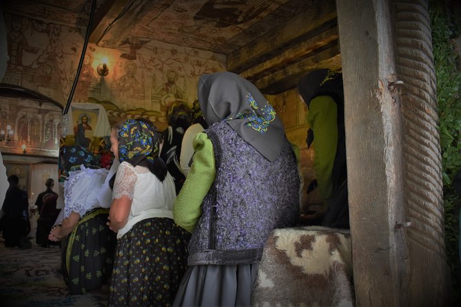 Your rendez-vous with Europe's past: time-travel to Maramures, Transylvania - Into Maramures: Surdesti’s UNESCO wooden church and the slow village rhythm in Breb